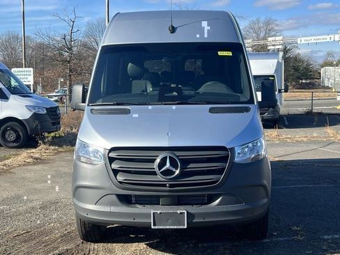 New 2025 Mercedes-Benz Sprinter 2500 image 1