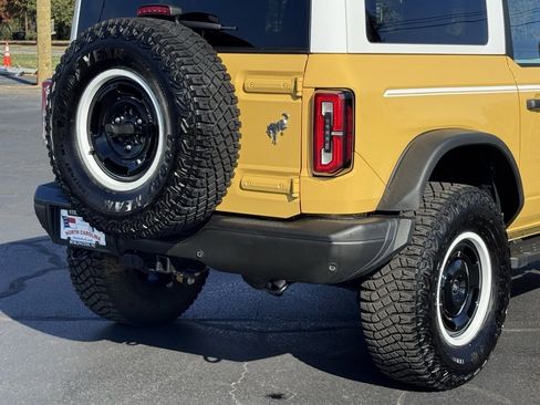 Used 2023 Ford Bronco Heritage Edition image 40