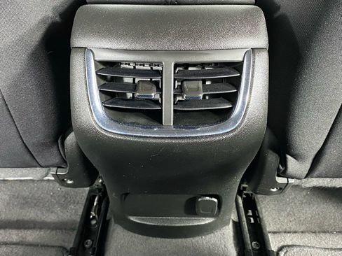 Used 2024 Chevrolet Malibu LT w/ Sport Edition FWD image 16