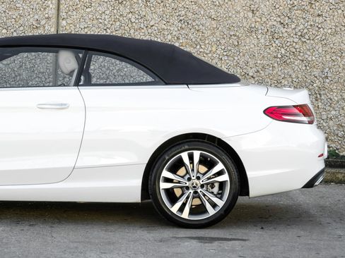 Used 2021 Mercedes-Benz C 300 Cabriolet image 23