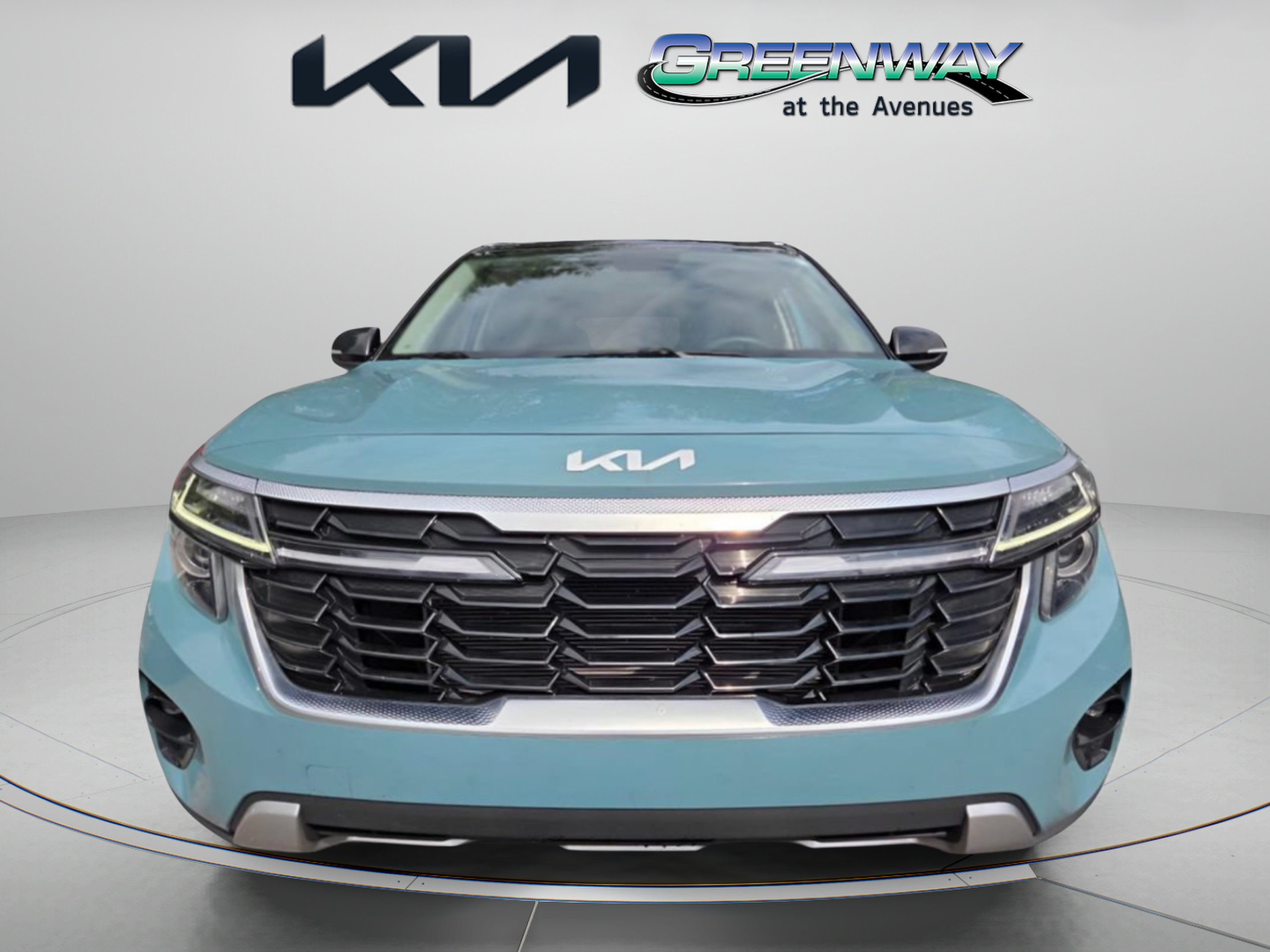 Certified 2025 Kia Seltos S FWD image 2