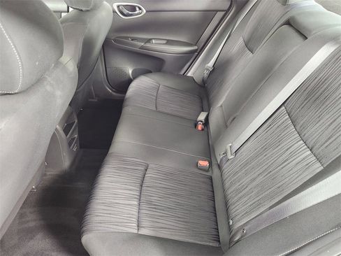 Used 2019 Nissan Sentra SV image 12