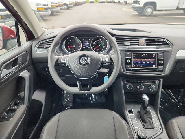 Used 2019 Volkswagen Tiguan S w/ Driver Assistance Package AWD/4WD image 22