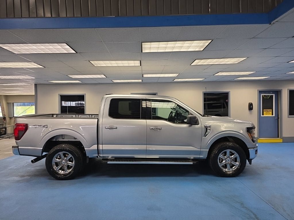 Used 2025 Ford F150 XLT w/ Equipment Group 301A Standard AWD/4WD image 2