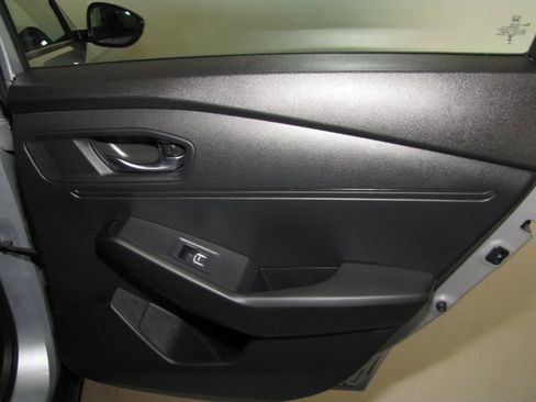 Certified 2023 Honda Accord LX image 17