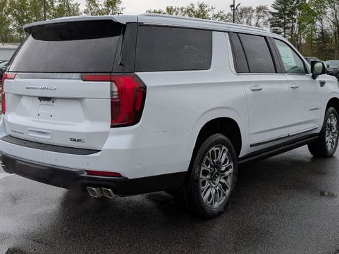New 2026 GMC Yukon XL Denali Ultimate AWD/4WD image 8