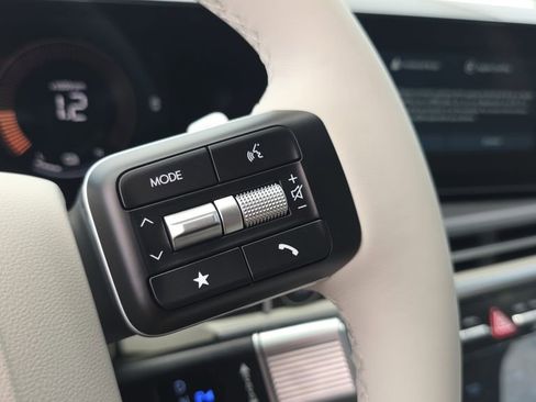 New 2026 Hyundai Santa Fe SEL FWD image 21