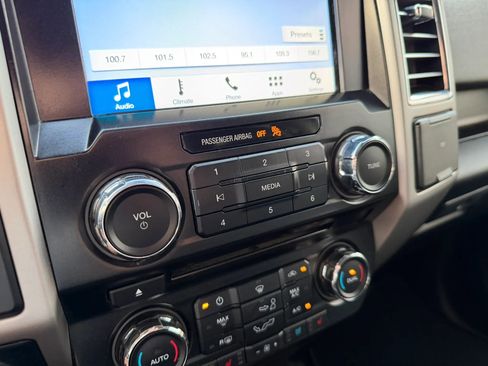 Used 2016 Ford F150 Lariat AWD/4WD image 15