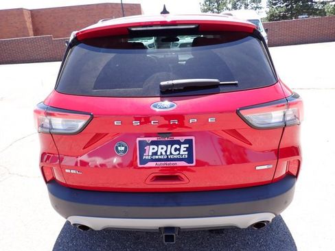 Used 2020 Ford Escape SEL AWD/4WD image 3