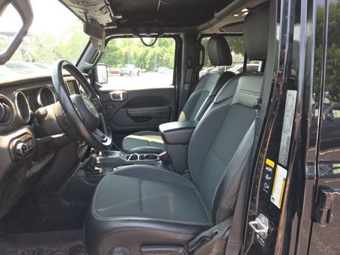 Used 2021 Jeep Gladiator Sport AWD/4WD image 5