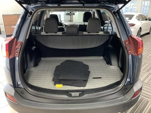 Used 2014 Toyota RAV4 XLE image 21