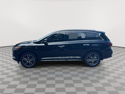 Used 2020 INFINITI QX60 Luxe w/ Essential Package FWD image 9