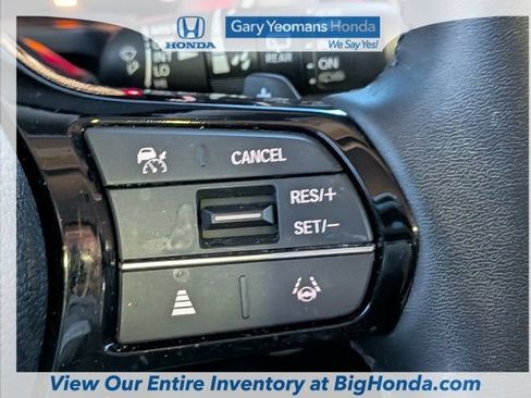 Used 2025 Honda Pilot Touring image 31
