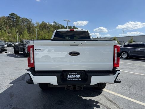 New 2026 Ford F250 Lariat w/ Black Appearance Package image 6