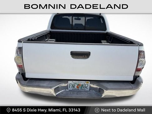 Used 2012 Toyota Tacoma PreRunner w/ SR5 Pkg RWD image 11