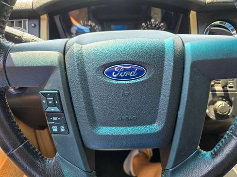 Used 2016 Ford Expedition XL AWD/4WD image 16