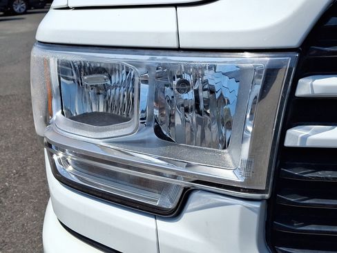 Used 2021 RAM 2500 Big Horn image 9