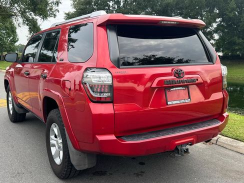 Used 2017 Toyota 4Runner SR5 RWD image 14