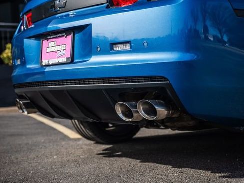 Used 2013 Chevrolet Camaro SS w/ Hot Wheels Special Edition image 36