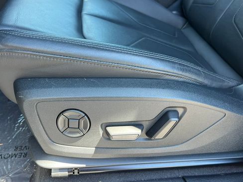 Used 2022 Audi Q3 2.0T Premium Plus AWD/4WD image 12