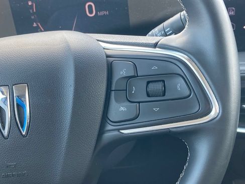 Used 2025 Buick Encore GX Preferred FWD image 18