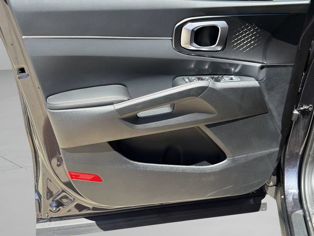 New 2026 Kia Sorento LX FWD image 30