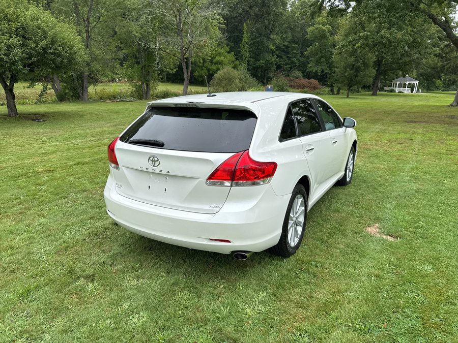 Used 2010 Toyota Venza AWD image 17