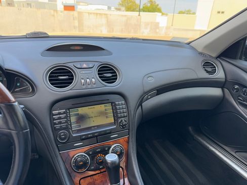 Used 2007 Mercedes-Benz SL 550 image 15