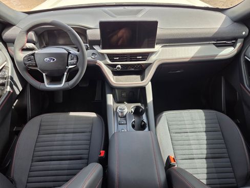 New 2026 Ford Explorer ST-Line RWD image 26