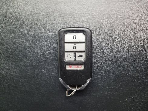 Used 2016 Honda Pilot EX-L image 32