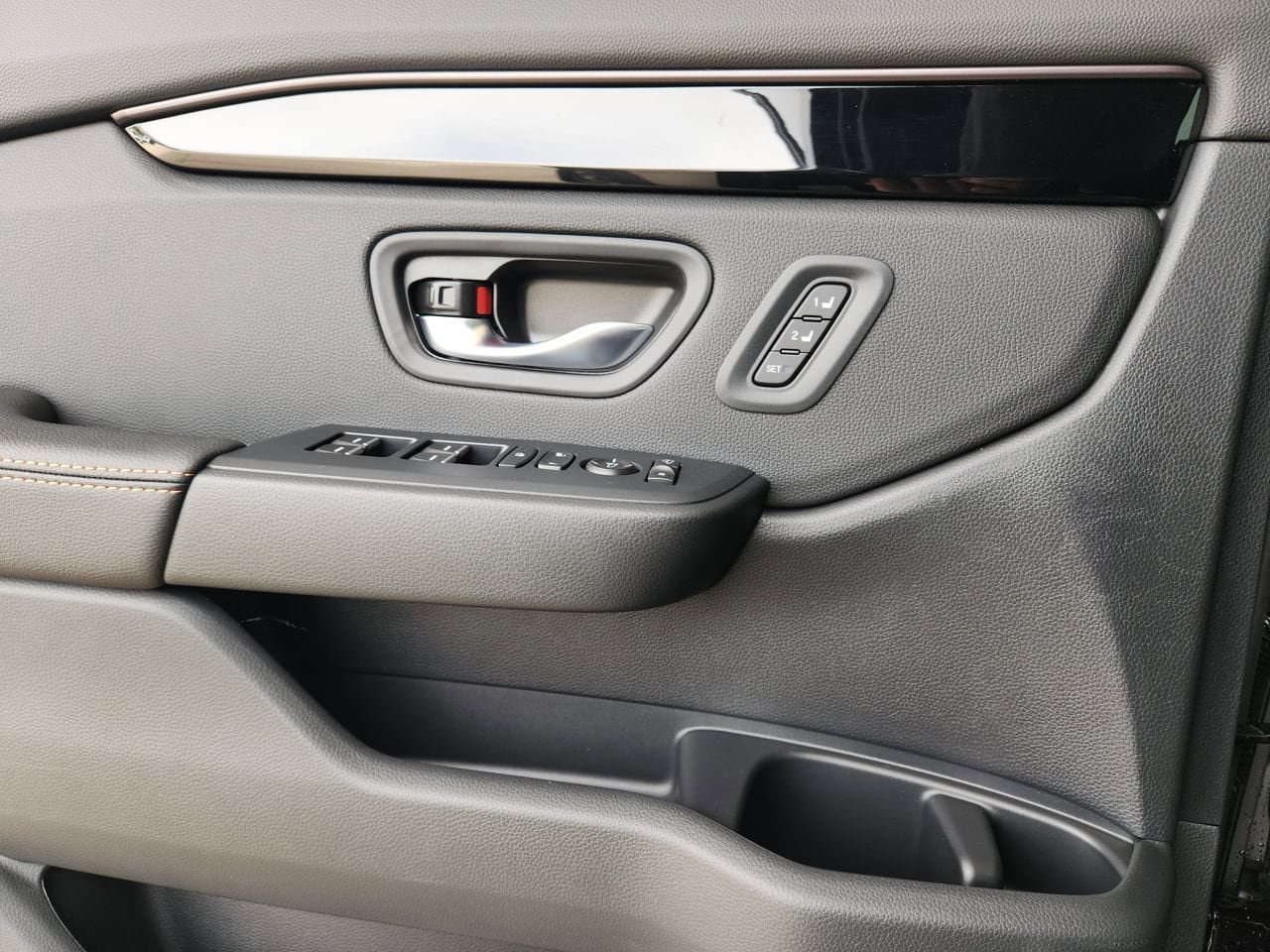 New 2026 Honda Pilot TrailSport image 17