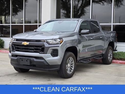 Used 2023 Chevrolet Colorado LT image 3