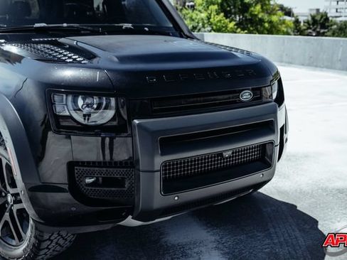 Used 2020 Land Rover Defender 110 X AWD/4WD image 20