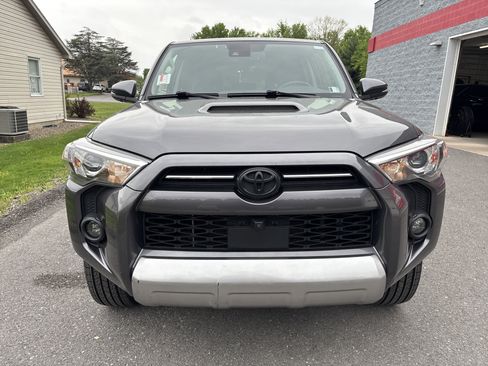 Certified 2023 Toyota 4Runner TRD Off-Road Premium w/ Off Road Premium Plus Package AWD/4WD image 9