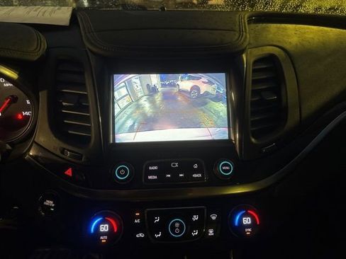 Used 2018 Chevrolet Impala LT image 15