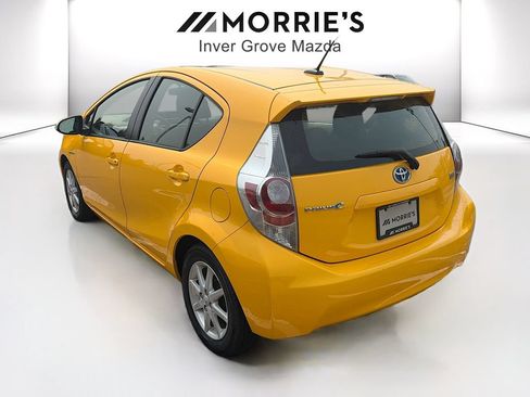 Used 2014 Toyota Prius C Three FWD image 7