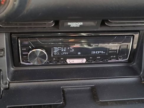 Used 2006 Honda S2000 image 19