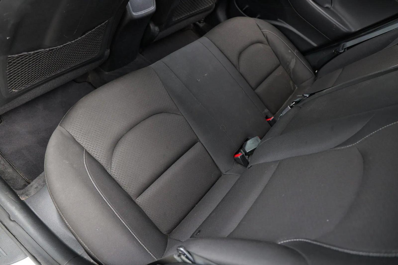 Used 2018 Hyundai Elantra GT FWD image 20