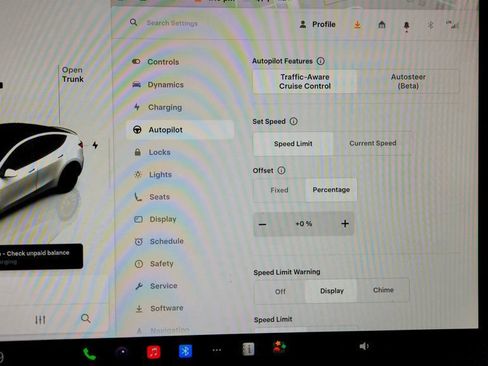 Used 2025 Tesla Model Y Performance image 19