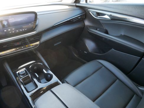 Used 2025 Buick Envision Preferred image 11