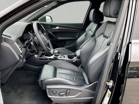 Used 2023 Audi Q5 2.0T Premium Plus w/ Premium Plus Package AWD/4WD image 27