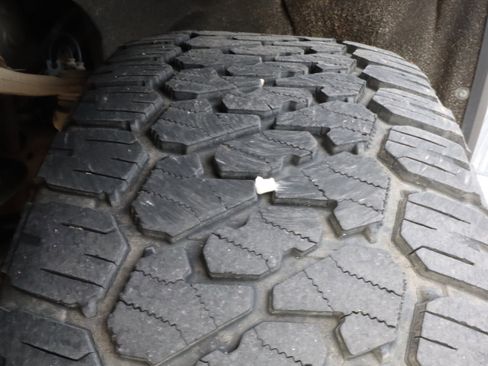 Used 2021 GMC Sierra 1500 SLT w/ SLT Premium Package image 18