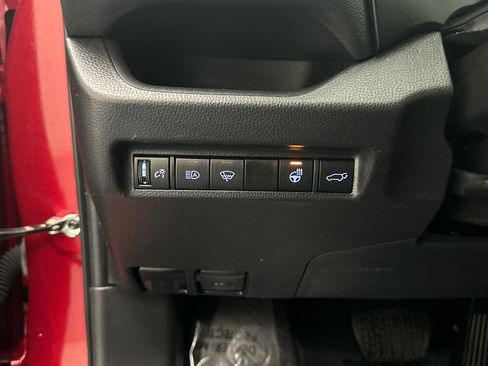 Certified 2022 Toyota RAV4 XLE Premium image 27