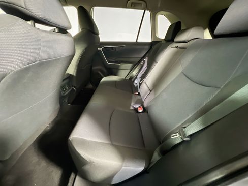 Used 2025 Toyota RAV4 LE FWD image 27