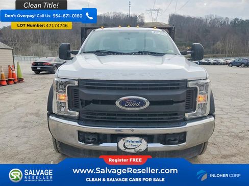 Used 2018 Ford F450 XL w/ XL Value Package image 5