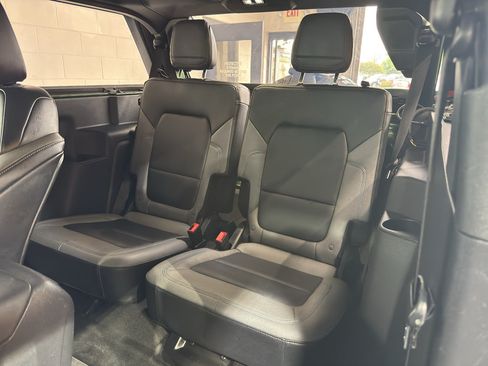 Used 2022 Ford Bronco Black Diamond AWD/4WD image 12