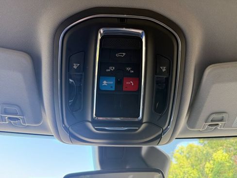Used 2021 Jeep Grand Cherokee L Laredo w/ Luxury Tech Group I AWD/4WD image 26