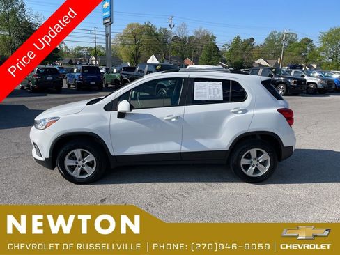 Used 2022 Chevrolet Trax LT AWD/4WD image 45