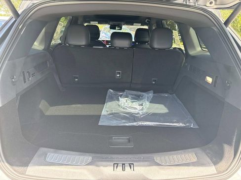 New 2025 Lincoln Nautilus Reserve w/ Jet Appearance Package image 11