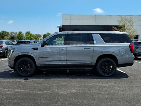 New 2026 GMC Yukon XL Elevation w/ Elevation Premium Package AWD/4WD image 10